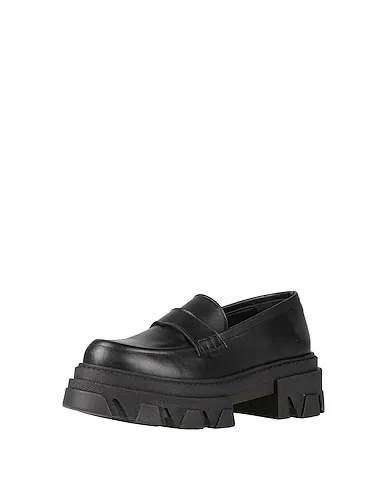 https://images.styletyx.com/images/black-leather-loafers-alohas-3127211_2.webp