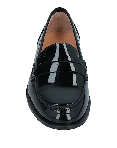 https://images.styletyx.com/images/black-leather-loafers-boemos-13230954_4.webp