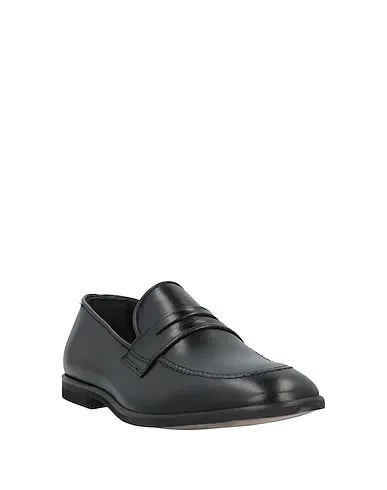 https://images.styletyx.com/images/black-leather-loafers-brawn-s-12958174_2.webp