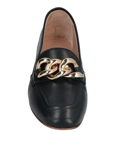 https://images.styletyx.com/images/black-leather-loafers-donnalei-13316995_4.webp