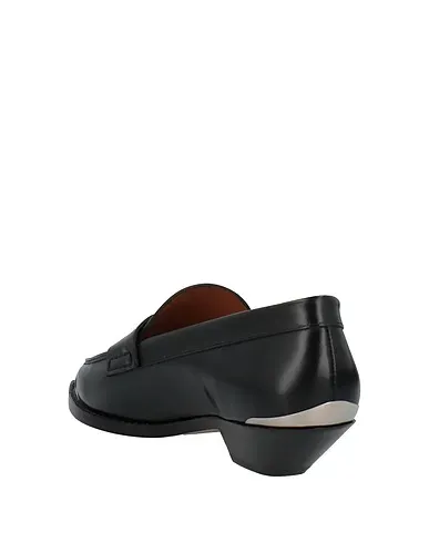 https://images.styletyx.com/images/black-leather-loafers-isabel-marant-3074420_3.webp