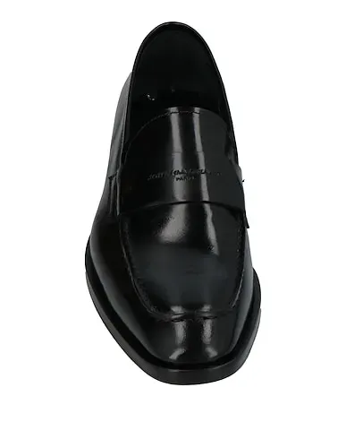 https://images.styletyx.com/images/black-leather-loafers-john-galliano-3049488_4.webp
