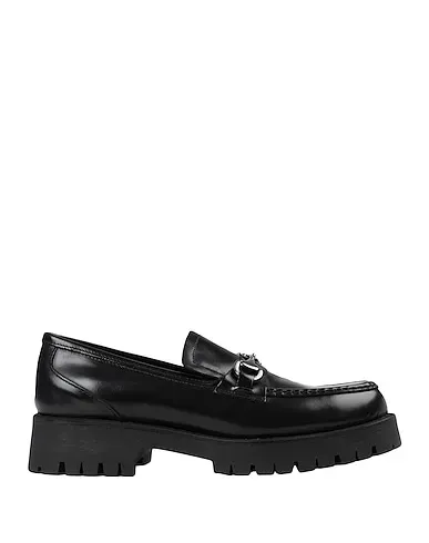 https://images.styletyx.com/images/black-leather-loafers-jonak-1450015_1.webp