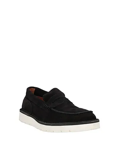 https://images.styletyx.com/images/black-leather-loafers-laboratori-04-12913602_2.webp