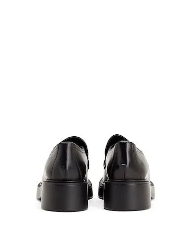 https://images.styletyx.com/images/black-leather-loafers-leonardo-principi-2610853_4.webp