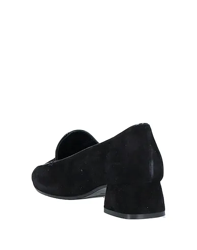 https://images.styletyx.com/images/black-leather-loafers-melluso-872842884_3.webp