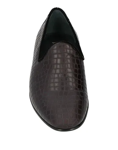 https://images.styletyx.com/images/black-leather-loafers-mich-e-simon-1706348815_4.webp