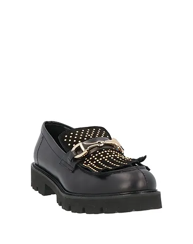 https://images.styletyx.com/images/black-leather-loafers-vsl-873558209_2.webp