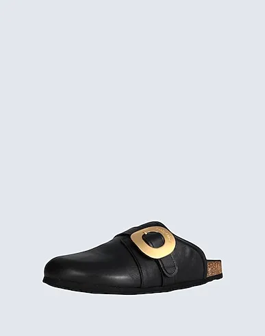 https://images.styletyx.com/images/black-leather-mules-and-clogs-chloe-13182684_2.webp