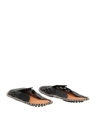 https://images.styletyx.com/images/black-leather-mules-and-clogs-maison-margiela-2635191_3.webp