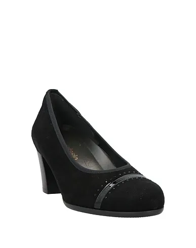 https://images.styletyx.com/images/black-leather-pump-anastasio-2505342_2.webp