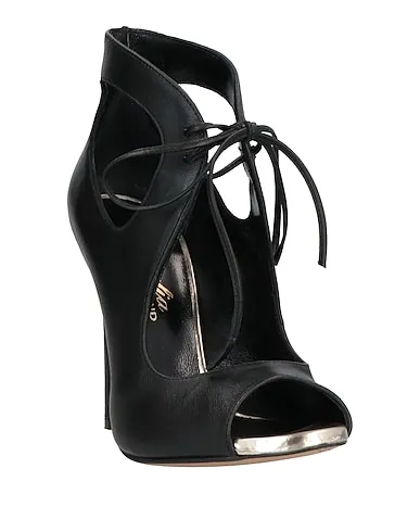 https://images.styletyx.com/images/black-leather-pump-bruglia-12955053_2.webp