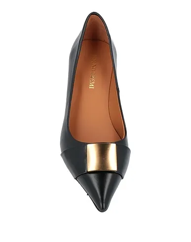 https://images.styletyx.com/images/black-leather-pump-bruno-premi-1224813984_4.webp