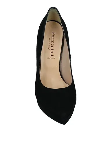 https://images.styletyx.com/images/black-leather-pump-formentini-586510_4.webp