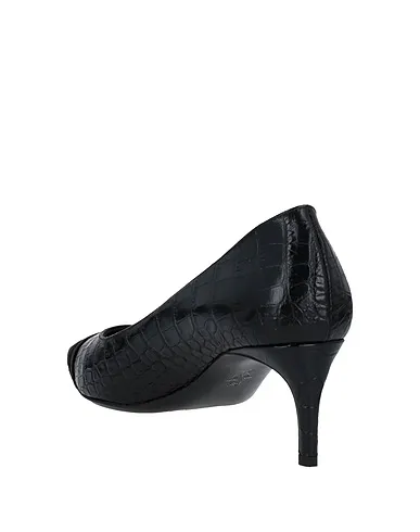 https://images.styletyx.com/images/black-leather-pump-kalliste-1004973895_3.webp