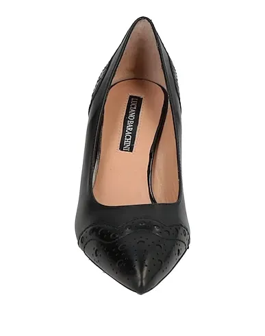 https://images.styletyx.com/images/black-leather-pump-luciano-barachini-1005206849_4.webp