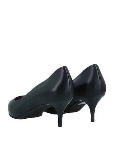 https://images.styletyx.com/images/black-leather-pump-pollini-1680986_3.webp