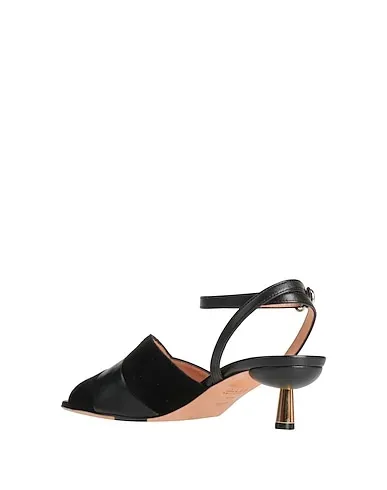 https://images.styletyx.com/images/black-leather-sandals-bally-873821923_3.webp