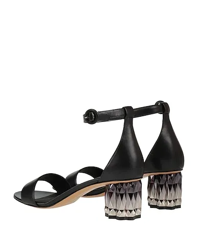 https://images.styletyx.com/images/black-leather-sandals-ferragamo-1224812819_3.webp
