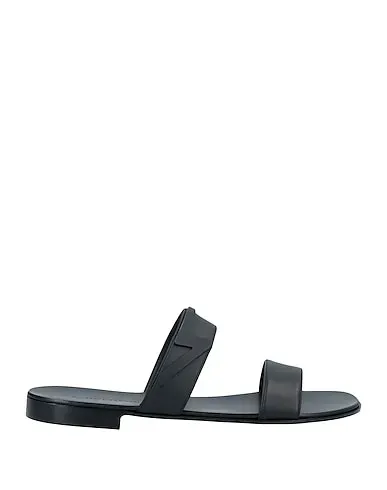 https://images.styletyx.com/images/black-leather-sandals-giuseppe-zanotti-718427_1.webp