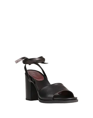 https://images.styletyx.com/images/black-leather-sandals-hazy-13360702_2.webp