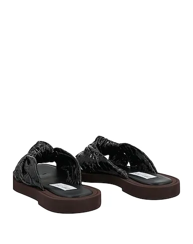 https://images.styletyx.com/images/black-leather-sandals-jimmy-choo-13419357_3.webp