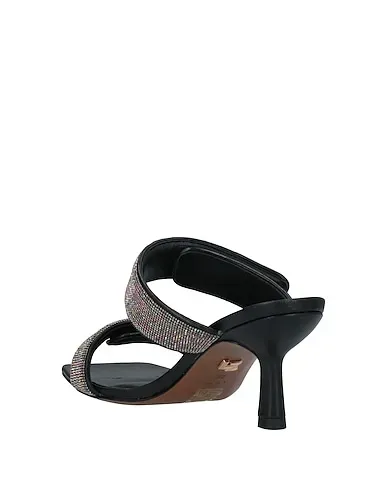 https://images.styletyx.com/images/black-leather-sandals-lola-cruz-3131876_3.webp