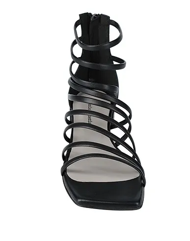 https://images.styletyx.com/images/black-leather-sandals-poesie-veneziane-573940_4.webp