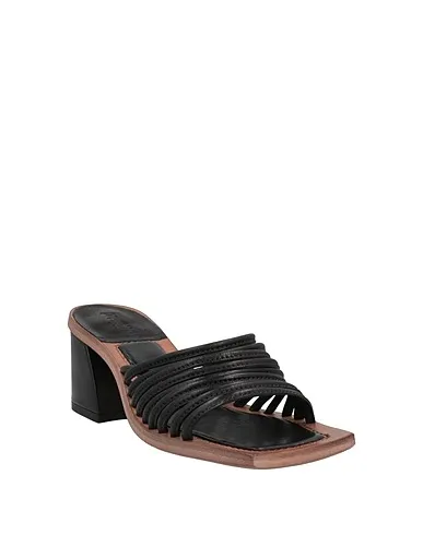 https://images.styletyx.com/images/black-leather-sandals-preventi-13189233_2.webp