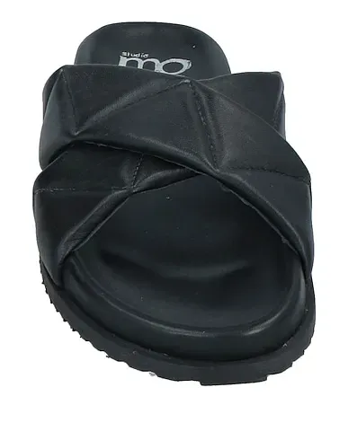 https://images.styletyx.com/images/black-leather-sandals-studio-mode-13302579_4.webp