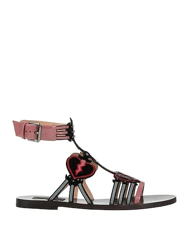 https://images.styletyx.com/images/black-leather-sandals-valentino-13394010_1.webp