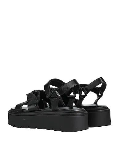https://images.styletyx.com/images/black-leather-sandals-valentino-613039935_3.webp