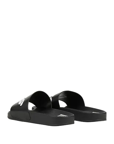 https://images.styletyx.com/images/black-leather-sandals-vetements-3146631_3.webp