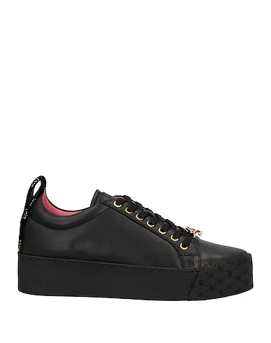 https://images.styletyx.com/images/black-leather-sneakers-blumarine-1225916268_1.webp