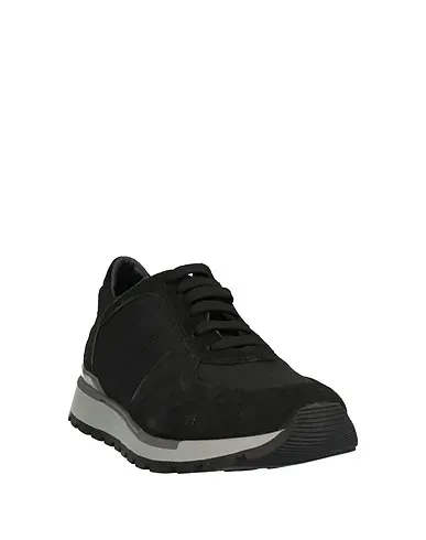 https://images.styletyx.com/images/black-leather-sneakers-brian-cress-13329307_2.webp
