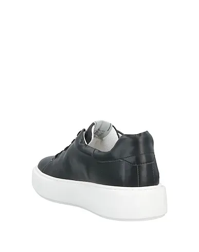 https://images.styletyx.com/images/black-leather-sneakers-cesare-paciotti-4us-1668648892_3.webp