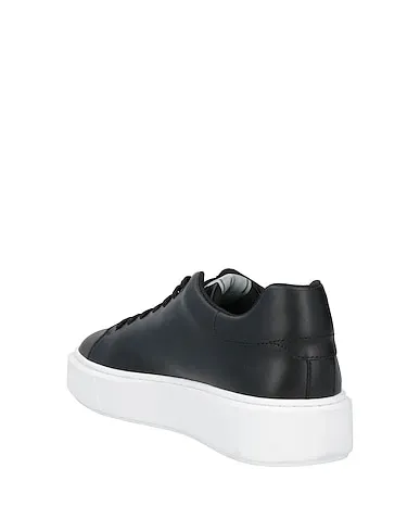 https://images.styletyx.com/images/black-leather-sneakers-cesare-paciotti-4us-711488226_3.webp