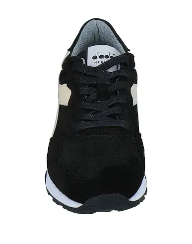 https://images.styletyx.com/images/black-leather-sneakers-diadora-heritage-1002750_4.webp