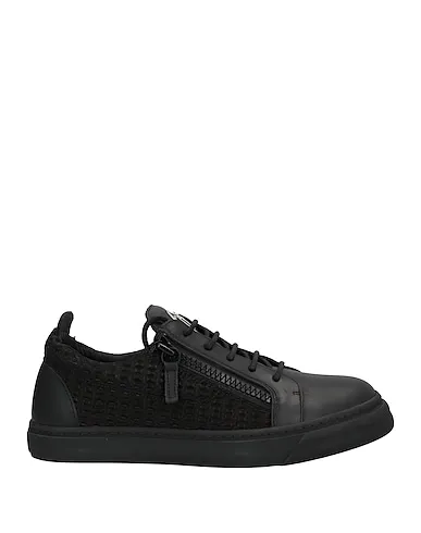 https://images.styletyx.com/images/black-leather-sneakers-giuseppe-zanotti-13086691_1.webp