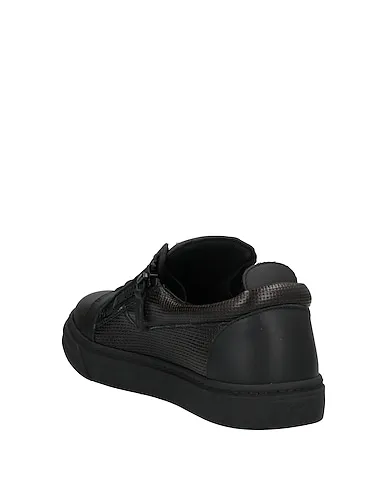 https://images.styletyx.com/images/black-leather-sneakers-giuseppe-zanotti-13086696_3.webp