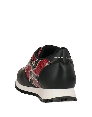 https://images.styletyx.com/images/black-leather-sneakers-giuseppe-zanotti-13089374_3.webp