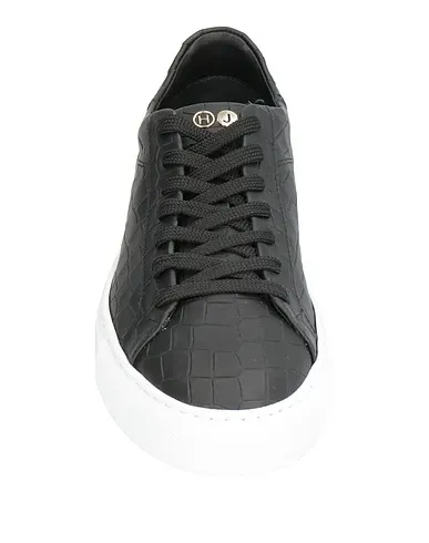 https://images.styletyx.com/images/black-leather-sneakers-hide-jack-13574921_4.webp