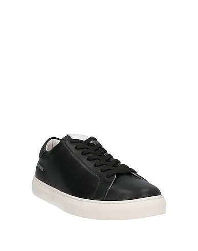 https://images.styletyx.com/images/black-leather-sneakers-jeckerson-13302648_2.webp