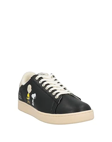 https://images.styletyx.com/images/black-leather-sneakers-moaconcept-13344981_2.webp