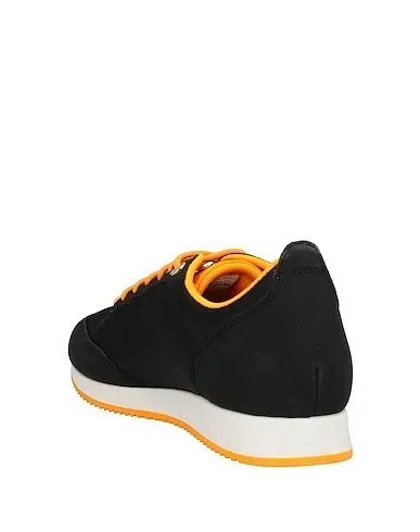 https://images.styletyx.com/images/black-leather-sneakers-paul-shark-13047183_3.webp