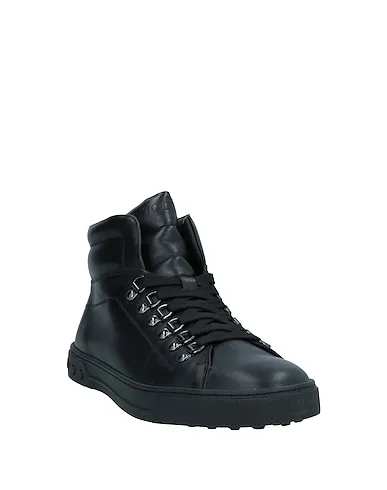 https://images.styletyx.com/images/black-leather-sneakers-tod-s-958492_2.webp