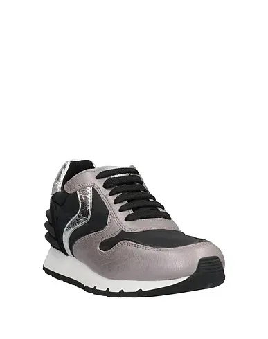 https://images.styletyx.com/images/black-leather-sneakers-voile-blanche-13330833_2.webp