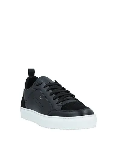 https://images.styletyx.com/images/black-leather-sneakers-ylati-13653309_2.webp