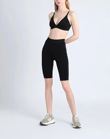 https://images.styletyx.com/images/black-leggings-ob60013-v1-black-active-bike-shorts-organic-basics-13351604_4.webp