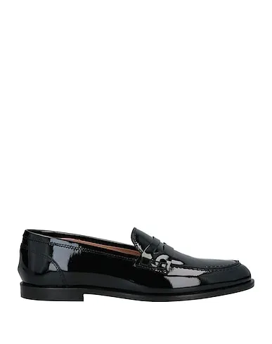 https://images.styletyx.com/images/black-loafers-boemos-13125655_1.webp